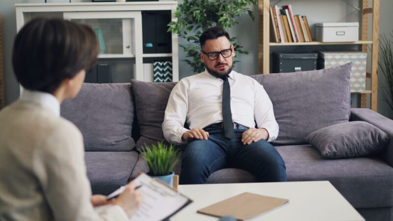 Why Men Don’t Go to Therapy